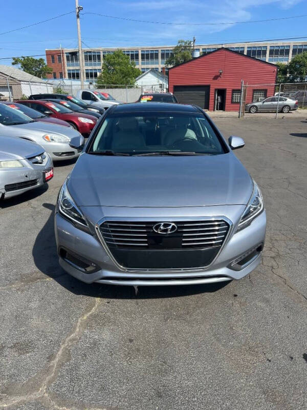 hyundai sonata hybrid 2016 KMHE34L11GA029290 image hyundai sonata hybrid 2016 KMHE34L11GA029290 image